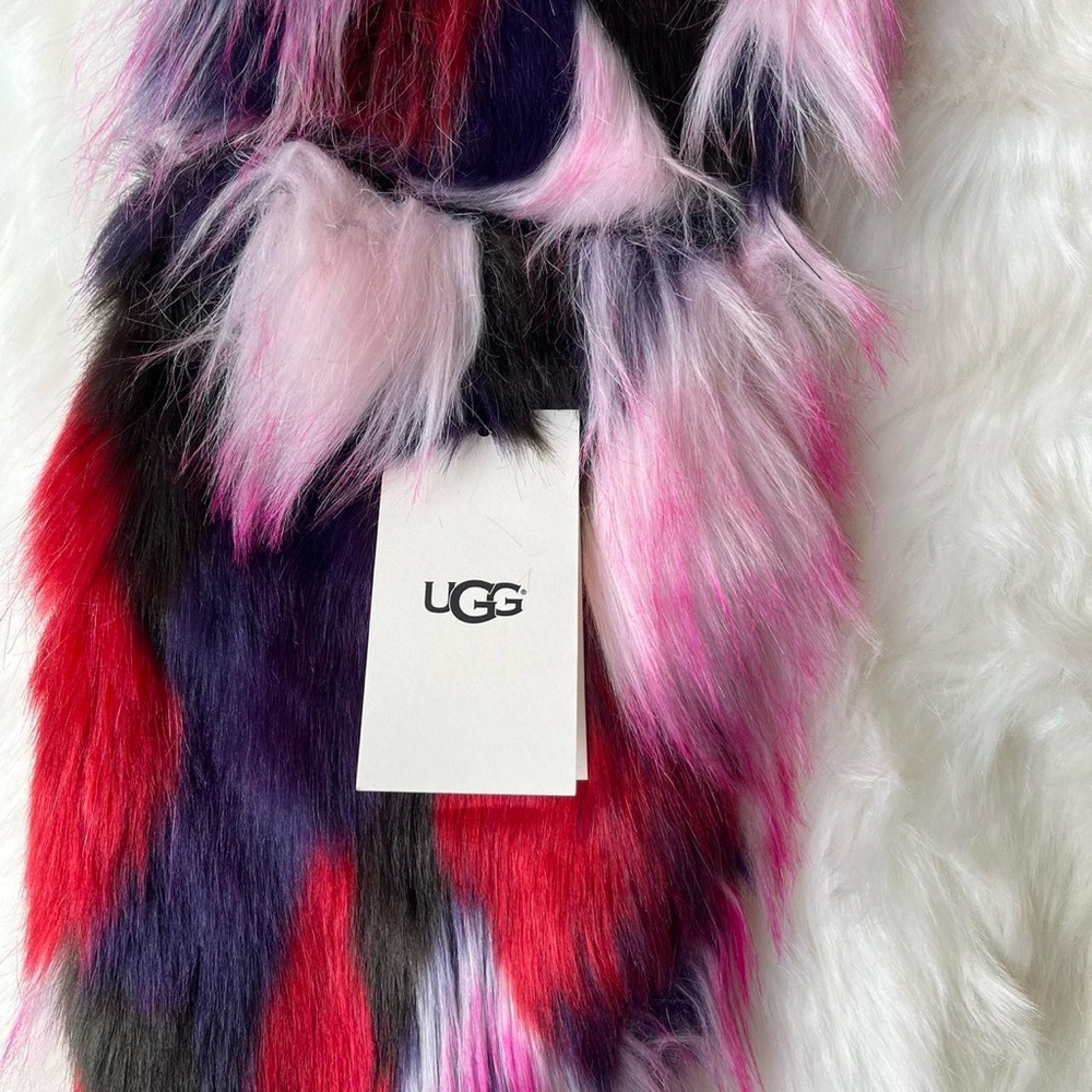 UGG Multicolor Faux Fur Scarf - Picture 3 of 5